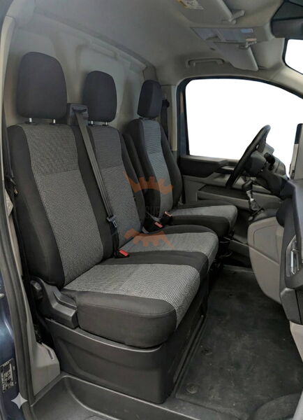 Комплект тапицерия 2+1 за Ford Transit Custom (2013–2023) – черен, с отвор за двойната седалка