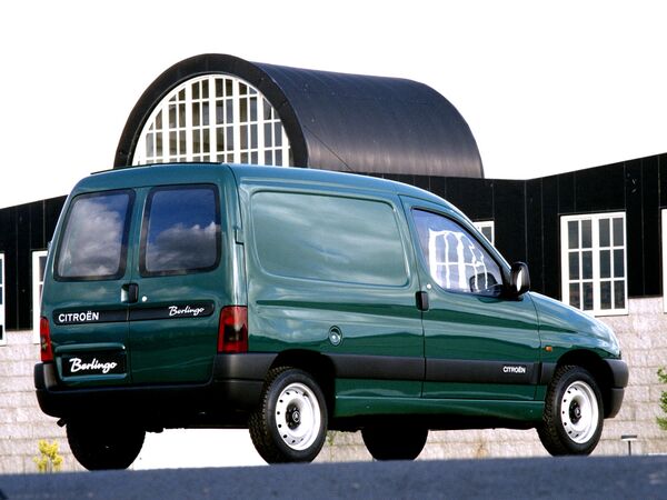 Стоп за Citroen Berlingo 1996-2005, Peugeot Partner 1996-2005 - Шофьорска страна " с 2 задни врата "