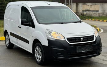 Фар за Citroen Berlingo 2008-2012, Peugeot Partner 2015-2019 - Пасажерска страна
