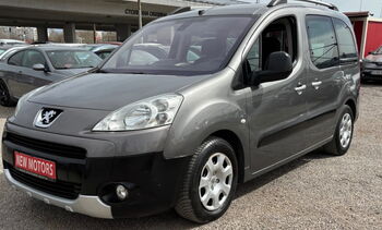 Фар за Peugeot Partner от 2008 до 2012 год. - Шофьорска страна